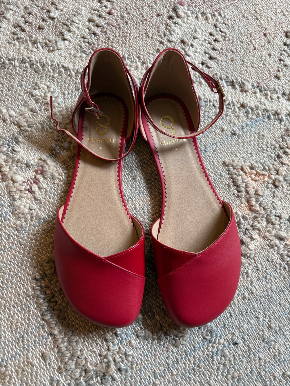 Shapen Poppy Barefoot Red Ankle-Strap Flat Sandals for Women